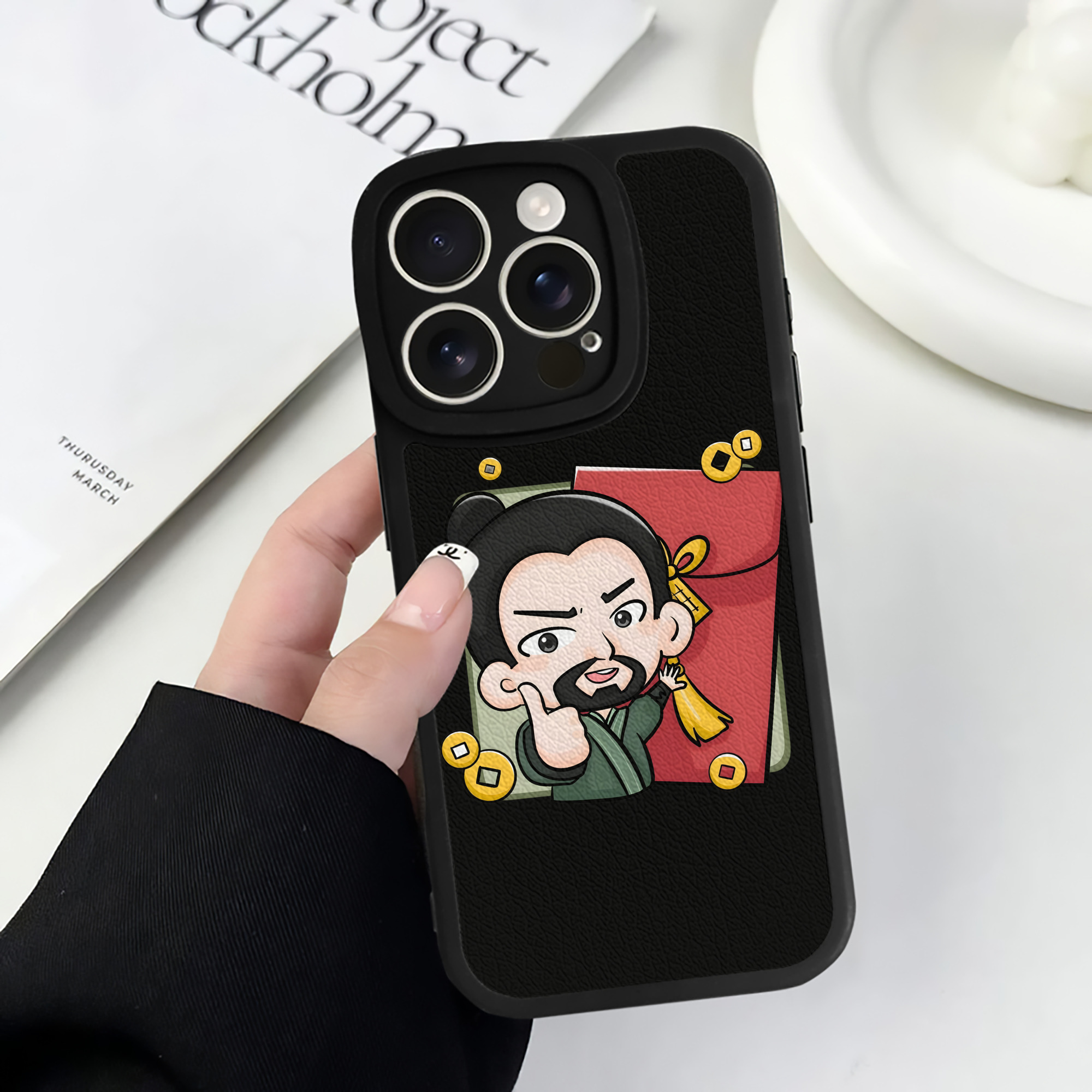 （画像用） Ne Zha 2 ナタ 魔童の大暴れ 【iPhone 16シリーズ対応】シリコンスマホケース（レザー調） 材質：シリコン